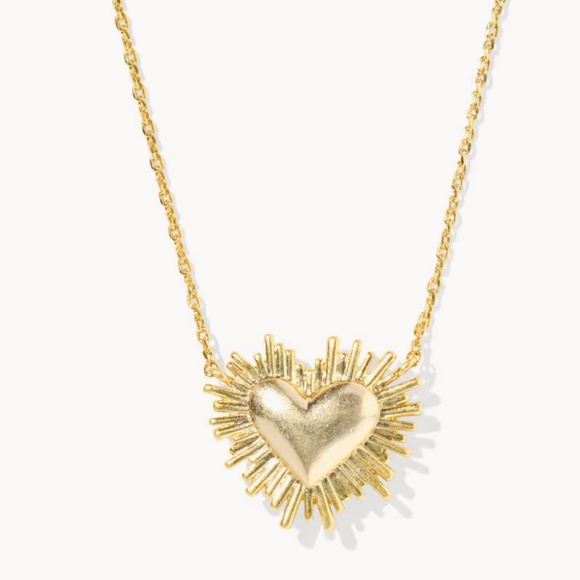 Dolly Parton x Kendra Scott Ari Heart Gold Pendant Necklace - Picture 2 of 7